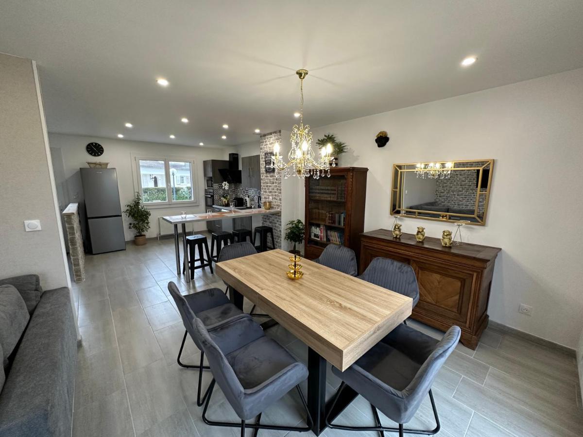 Agreable Maison Avec Jardin A Villa *